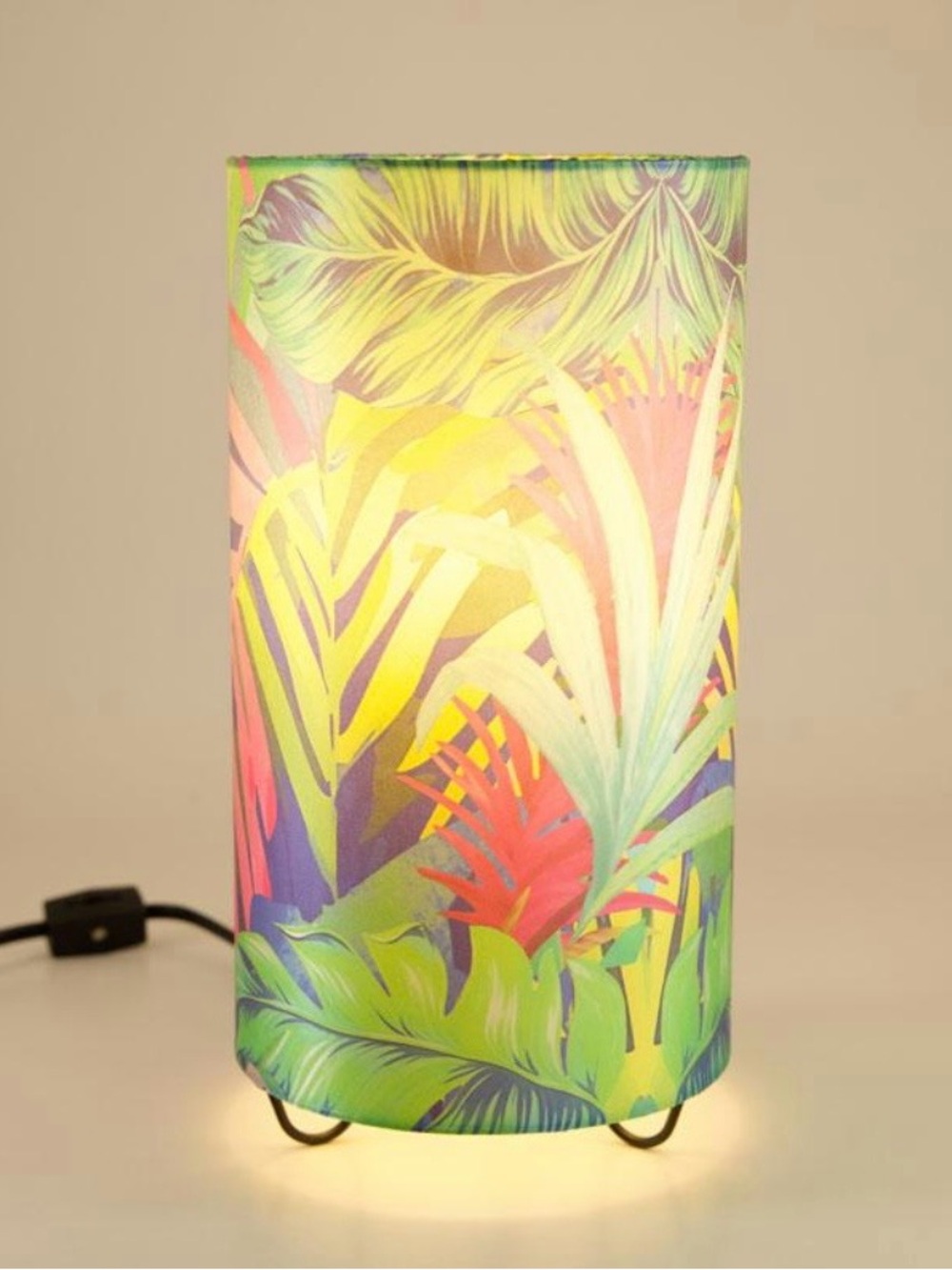 New Cracker Barrel Fabric Tropical Fern Accent Lamp
